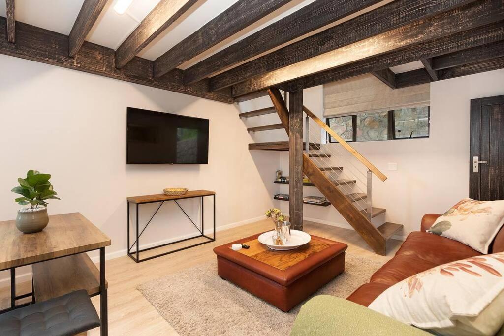 Camps Bay Loft Apartment Cape Town